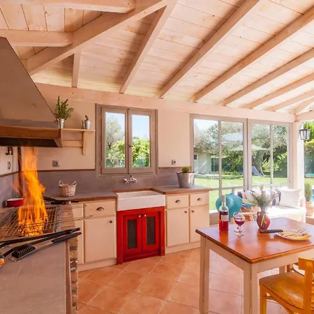 Marilisa By Vila Roda (Corfu)